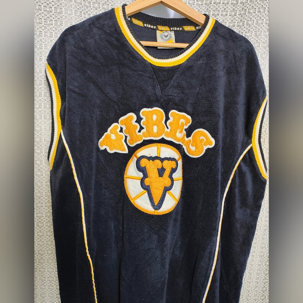 Vibes Navy and Yellow Graphic Top